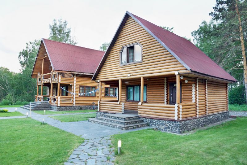 Log Home Weatherproofing in Gig Harbor, WA