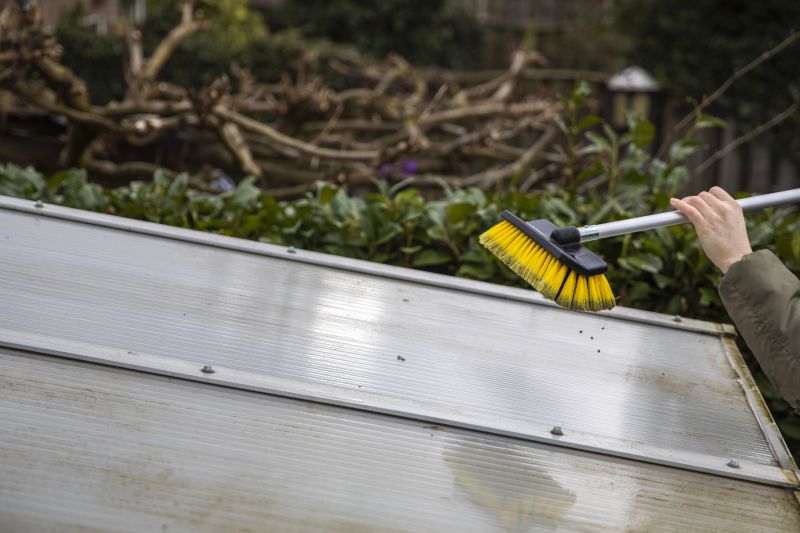 Roof Algae Removal in Vancouver, WA