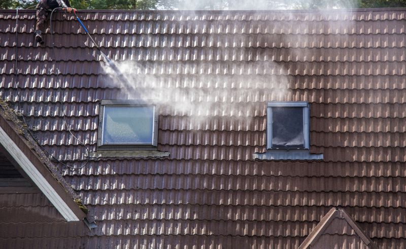 Wood Shake Roof Cleaning in Vancouver, WA